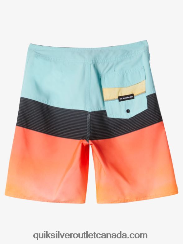 CA Quiksilver Boys 8-16 Everyday Panel 17 Boardshorts angel blue TX4R21903