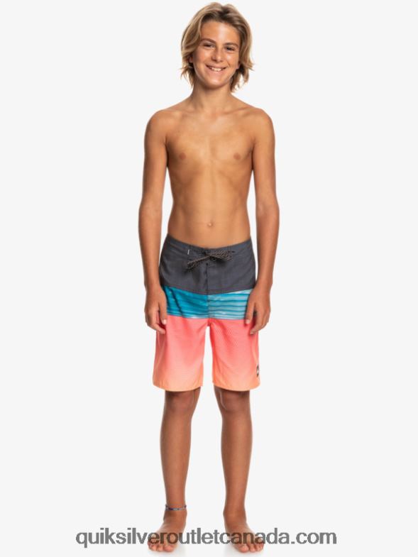 CA Quiksilver Boys 8-16 Everyday Panel Yth 17 Boardshort orange pop TX4R22275