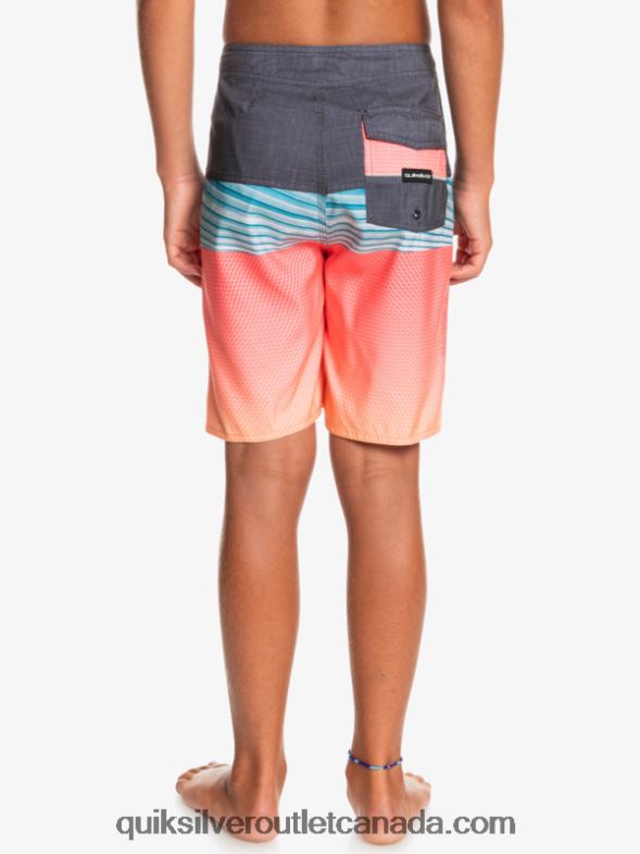 CA Quiksilver Boys 8-16 Everyday Panel Yth 17 Boardshort orange pop TX4R22275