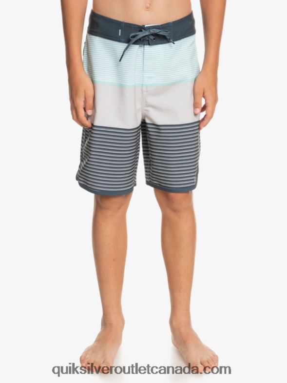 CA Quiksilver Boys 8-16 Surfsilk Tijuana 17 Boardshorts beach glass TX4R21986