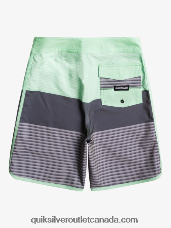 CA Quiksilver Boys 8-16 Surfsilk Tijuana Yth 17 Boardshort iron gate TX4R22267