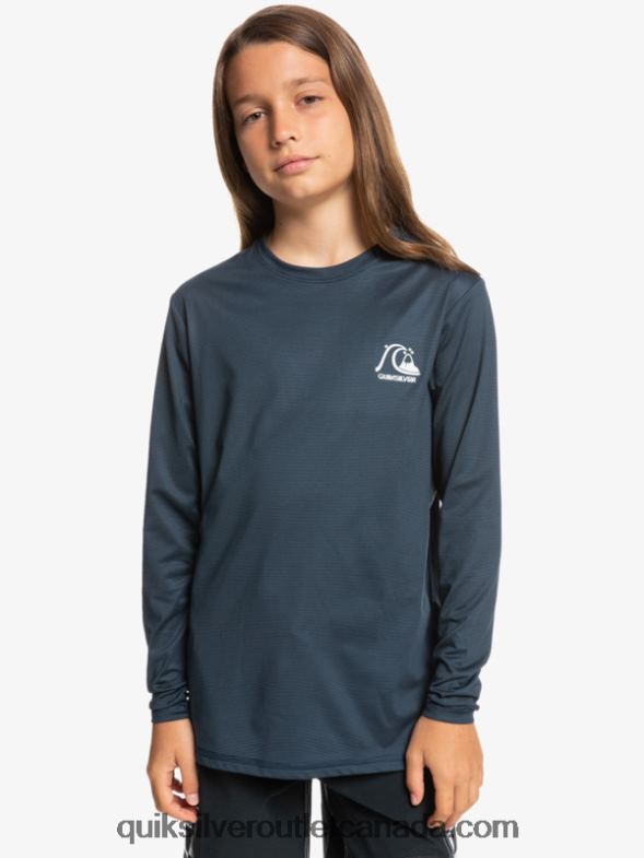 CA Quiksilver Boys 8-16 Heritage Heather Long Sleeve UPF 50 Surf T-Shirt midnight navy heather TX4R22200