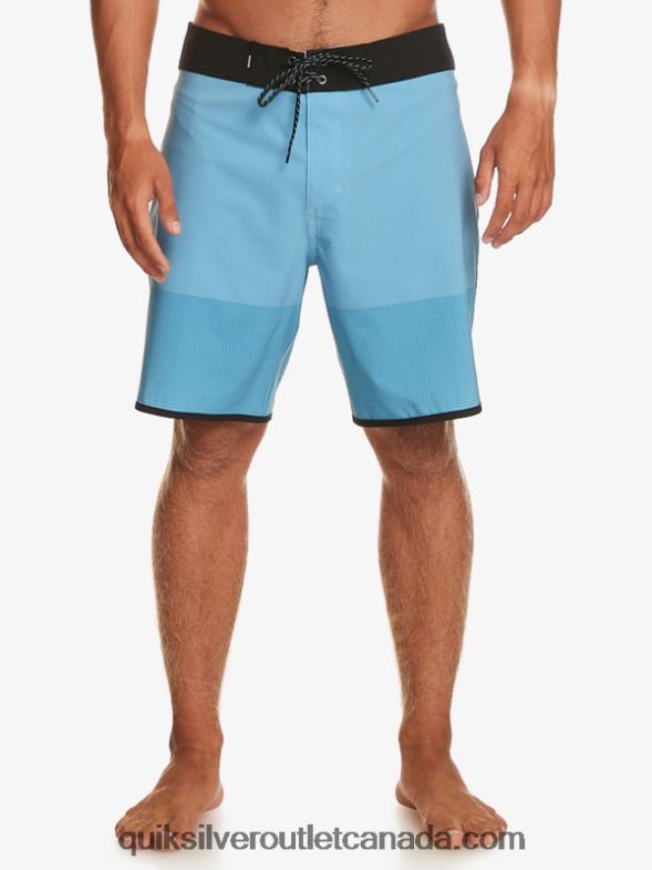 CA Quiksilver Men Highlite Scallop 19 Boardshorts azure blue TX4R217