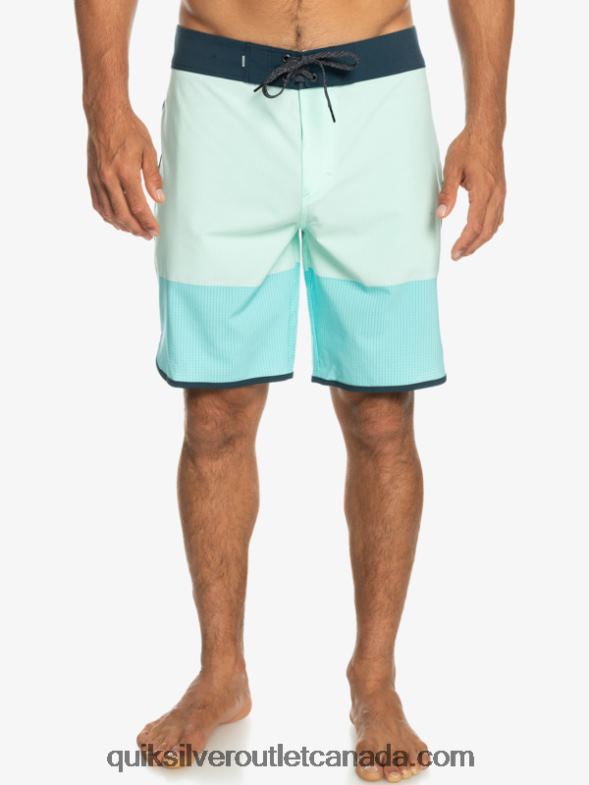 CA Quiksilver Men Highlite Scallop 19 Boardshorts beach glass TX4R235