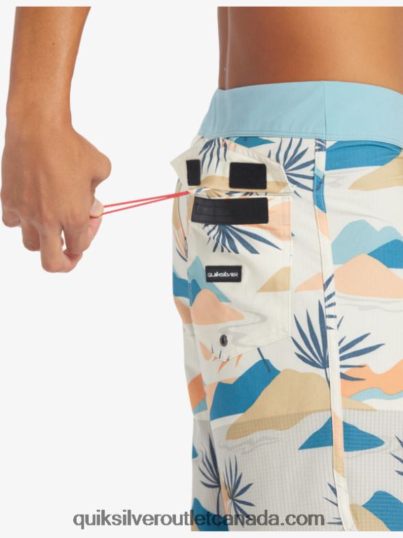 CA Quiksilver Men Highlite Scallop 19 Boardshorts birch TX4R229