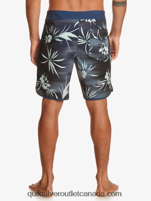 CA Quiksilver Men Highlite Scallop 19 Boardshorts naval accademy TX4R220