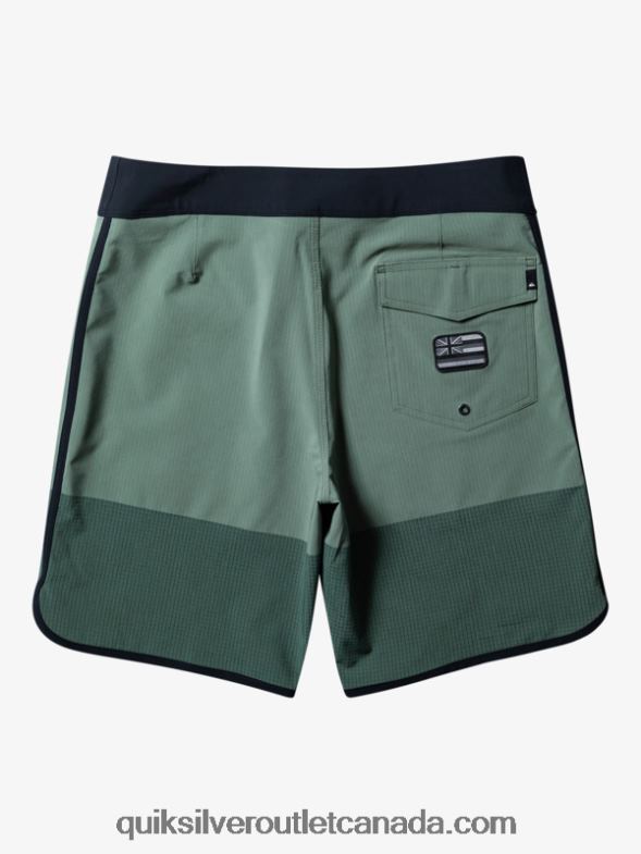 CA Quiksilver Men Highlite Scallop 19 Boardshorts thyme TX4R230