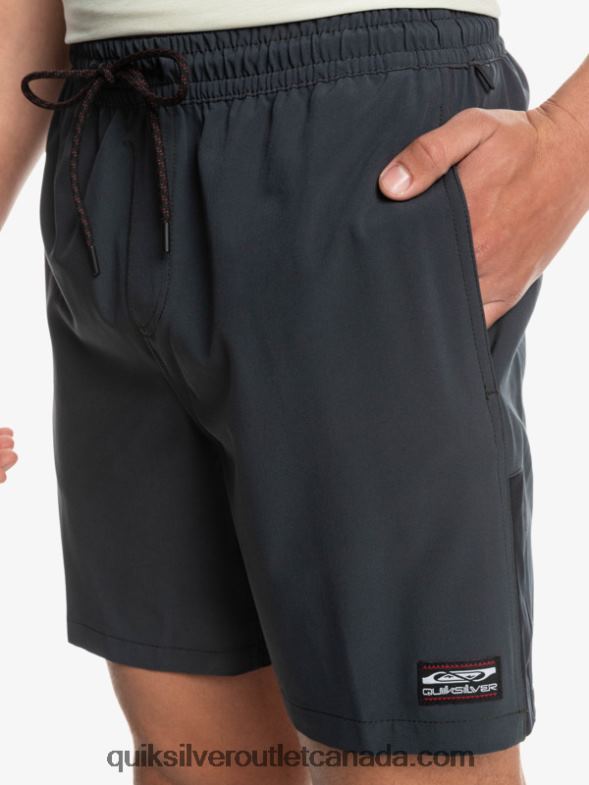 CA Quiksilver Men Omni Training 17 Stretch Shorts phantom TX4R21689