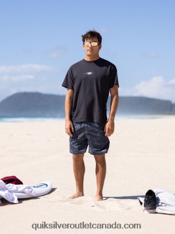 CA Quiksilver Men Saturn 18 Volleys tarmac TX4R2586