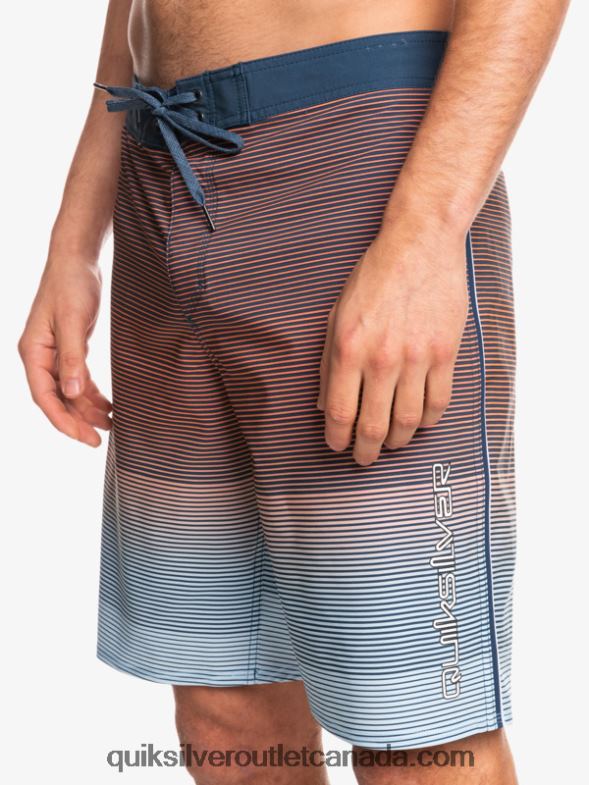 CA Quiksilver Men SurfSilk Massive 20 Boardshorts insignia blue TX4R21601