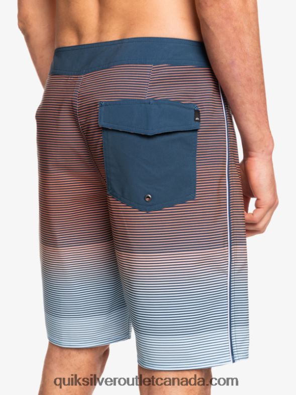 CA Quiksilver Men SurfSilk Massive 20 Boardshorts insignia blue TX4R21601