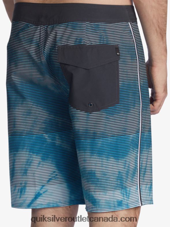 CA Quiksilver Men SurfSilk Massive 20 Boardshorts tarmac TX4R21602