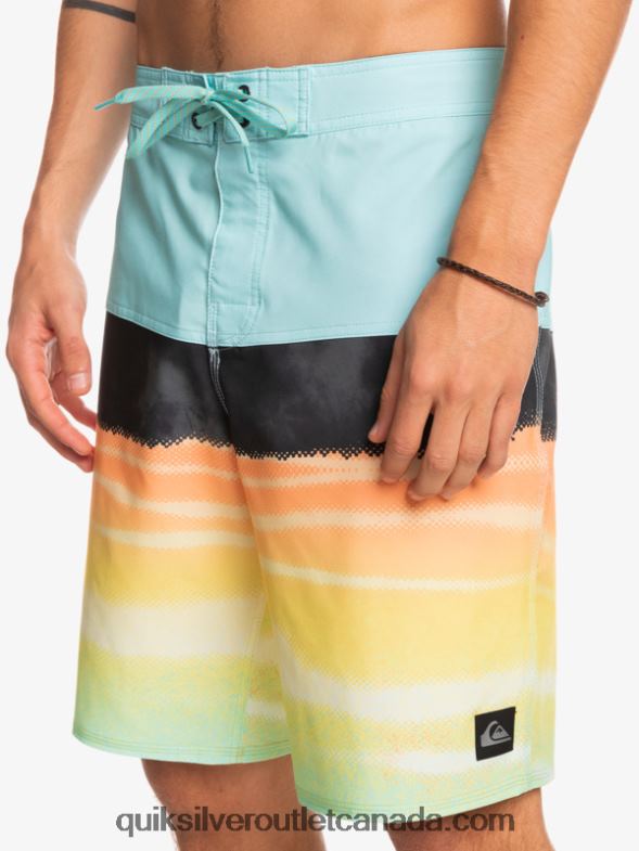 CA Quiksilver Men SurfSilk Panel 20 Boardshorts angel blue TX4R21463