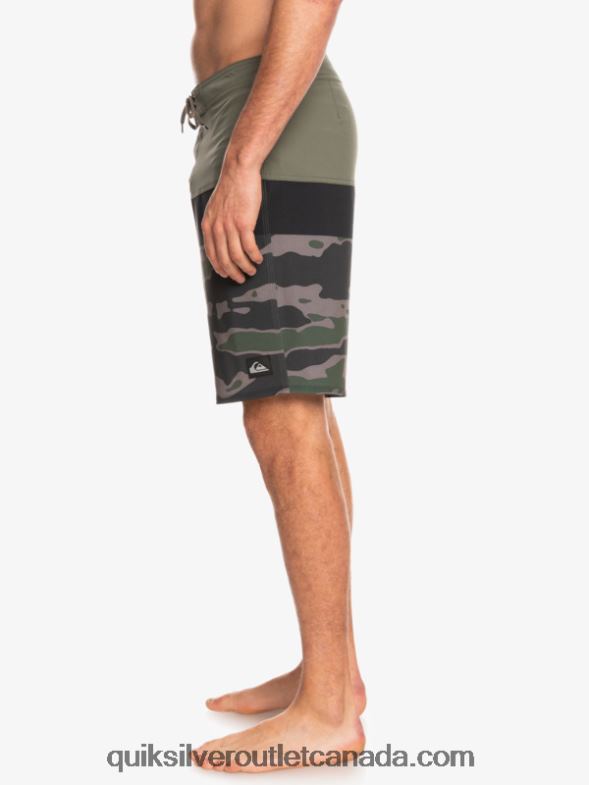 CA Quiksilver Men SurfSilk Panel 20 Boardshorts fallen rock TX4R21460