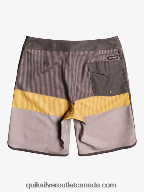 CA Quiksilver Men SurfSilk Tijuana 19 Boardshorts turkish coffee TX4R21867