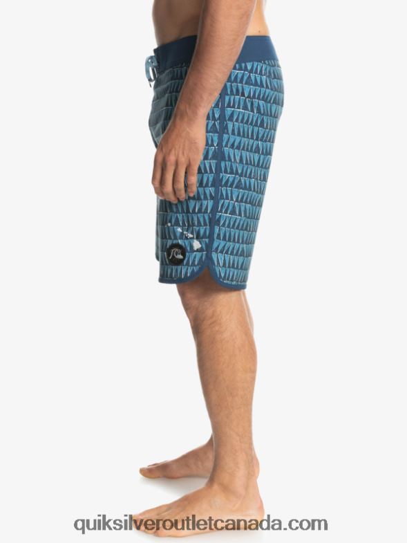 CA Quiksilver Men Surfsilk Hawaii Scallop 19 Boardshorts provincial blue TX4R21323