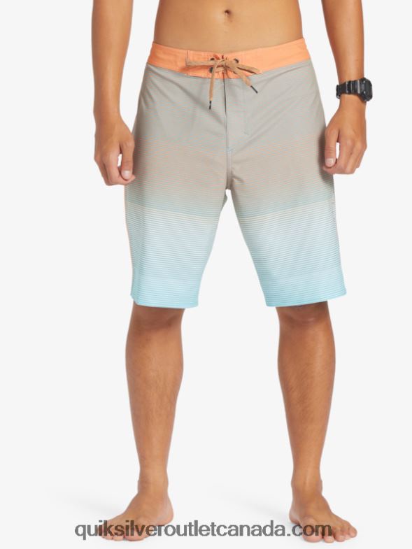 CA Quiksilver Men Surfsilk Massive 20 Boardshorts cameo blue TX4R2333