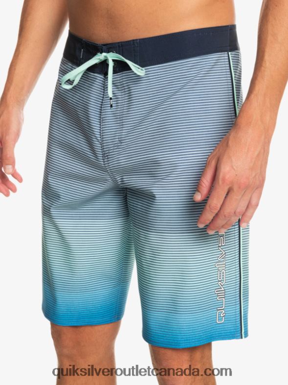 CA Quiksilver Men Surfsilk Massive 20 Boardshorts snorkel blue TX4R2336