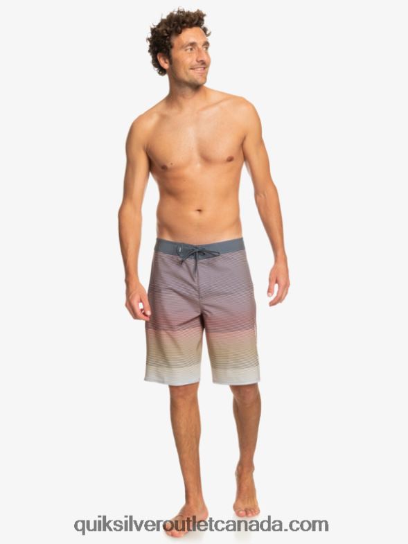 CA Quiksilver Men Surfsilk Massive 20 Boardshorts wheat TX4R2334