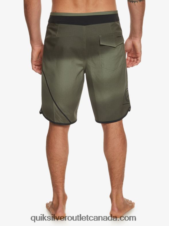 CA Quiksilver Men Surfsilk New Wave 20 Boardshorts four leaf clover TX4R2224