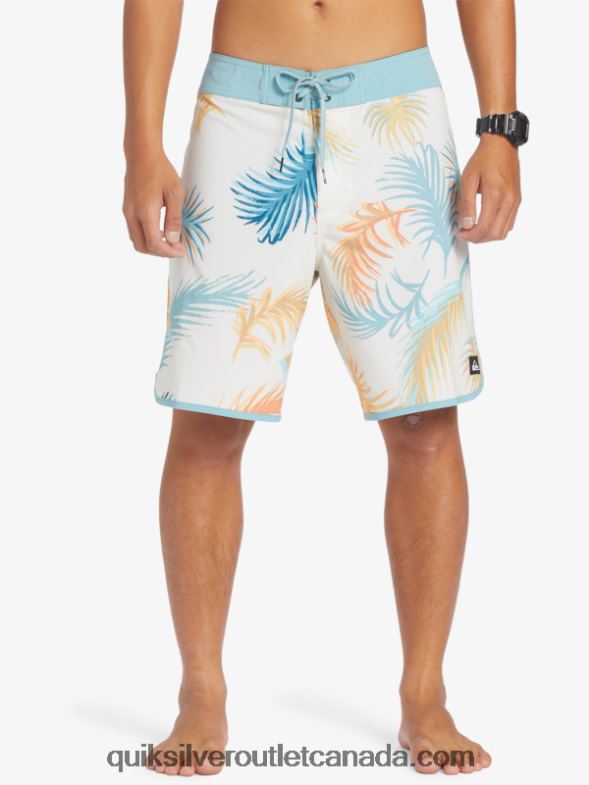 CA Quiksilver Men Surfsilk Scallop 19 Boardshorts birch TX4R2215