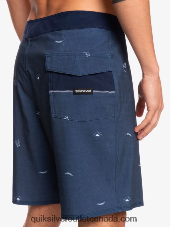 CA Quiksilver Men Surfsilk Spaced Out 19 Boardshorts insignia blue TX4R21811