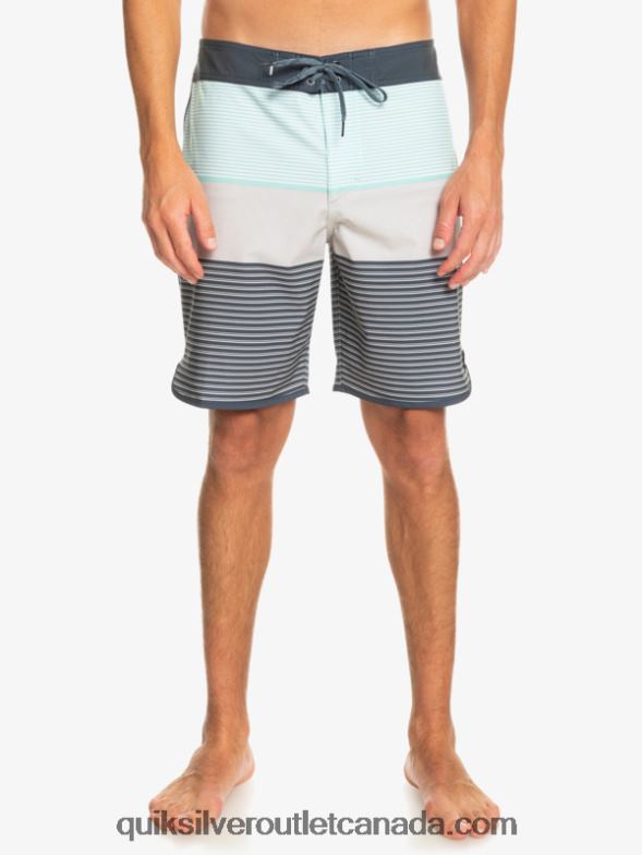 CA Quiksilver Men Surfsilk Tijuana 19 Boardshorts beach glass TX4R2212