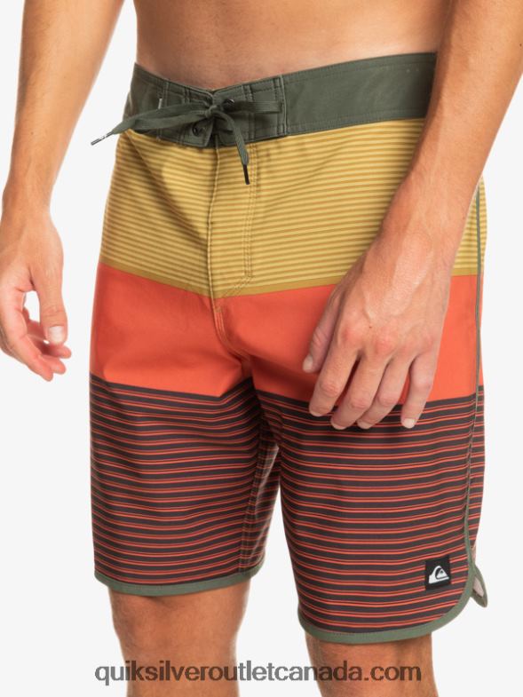 CA Quiksilver Men Surfsilk Tijuana 19 Boardshorts thyme TX4R2213