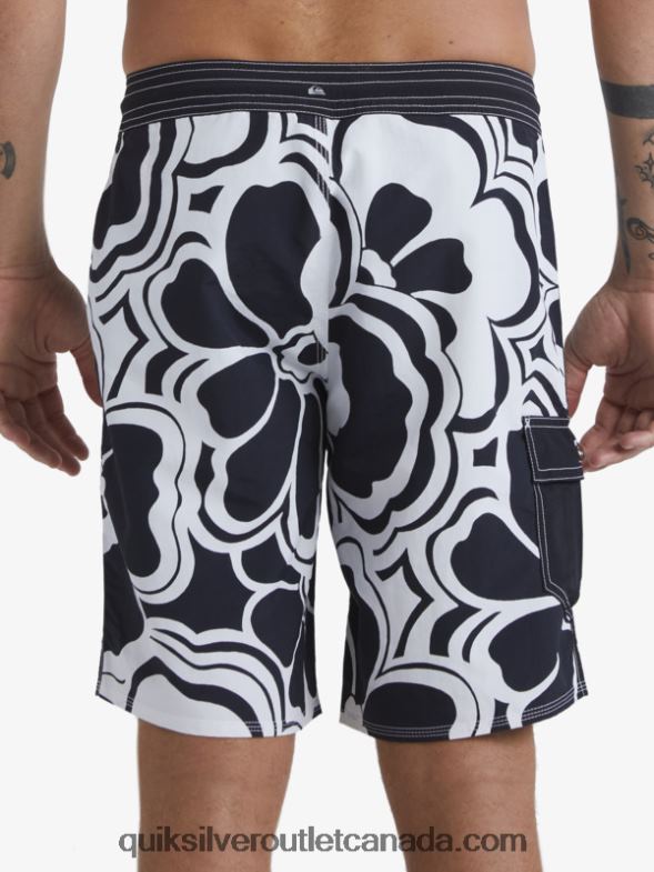CA Quiksilver Men Waterman Throwback Print 19 Boardshorts black throwback TX4R21436