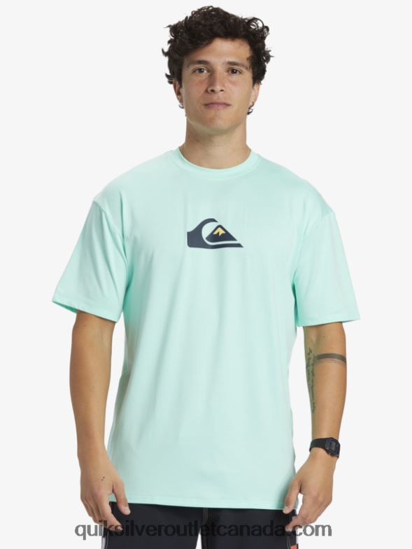 CA Quiksilver Men Solid Streak Short Sleeve UPF 50 Surf Tee beach glass TX4R2886