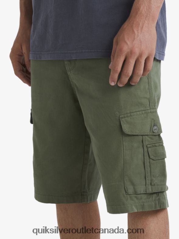 CA Quiksilver Men Crucial Battle Cargo Shorts four leaf clover TX4R2954