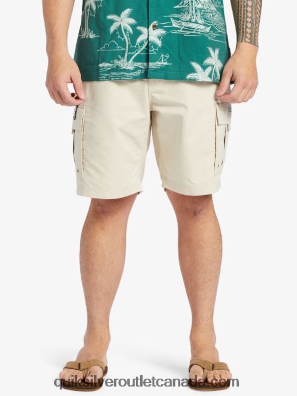 CA Quiksilver Men Waterman Maldive Atoll Cargo 20 Shorts brown rice TX4R2786
